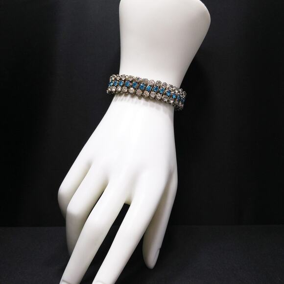 Vintage Rhinestone Expansion Bracelet, Clear & Turquoise, 1950s - Picture 8 of 10